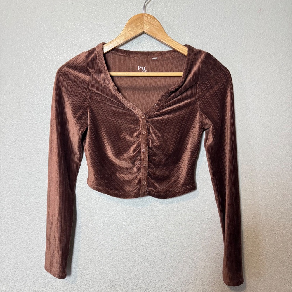 PAC Cares Brown Ribbed Velvet Ruched Button Up Cropped Top Small - Picture 4 of 5